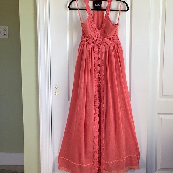 Pepper Dresses & Skirts - Pepper coral boho gauze/crochet maxi dress L EUC